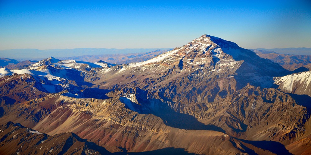 Di gunung amerika selatan tertinggi puncak adalah www.gw2hud.com tertinggi