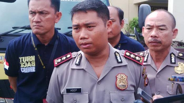 Profil dan Biodata Kombes Asep Guntur Rahayu: Umur, Agama dan Karier ...