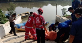 Warga Temukan Mayat Tanpa Identitas di Sungai Cisadane Tangerang 