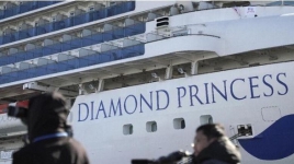 130 Orang Terindikasi Corona di Kapal Karantina Jepang