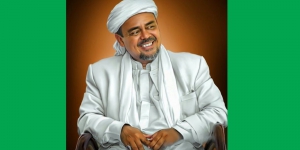 Habib Rizieq Minta Umat Islam Ikuti Pemerintah agar Tak Salat di Masjid Sementara