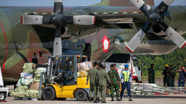 Pulang dari China, Hercules C-130 Bawa 9 Ton Alat Kesehatan