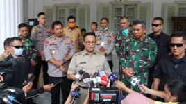 Anies: 50 Petugas Medis di 24 RS Jakarta Terinfeksi Covid-19