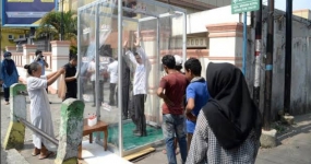 Cegah Covid-19, Bilik Disinfektan Disediakan di Lokasi Umum Kota Medan