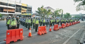 Ribuan Personil Ikuti Apel Penutupan Sejumlah Ruas Jalan di Medan