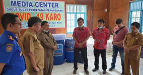 PSMTI Karo Salurkan Bantuan ke Gugus Tugas Penanganan Corona Kabupaten Karo