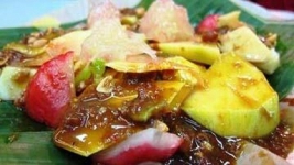 Rujak Kolam Medan, Kuliner Pedas Ini Coba Dibuat di Rumah Mengisi Kejenuhan