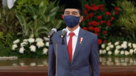 Pakai Masker , Jokowi Lantik Ahmad Riza Patria Jadi Wagub DKI 
