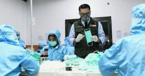 Standar WHO, Ridwan Kamil Targetkan Jabar Produksi 1 Juta Masker