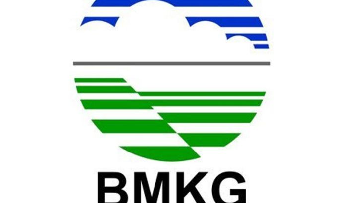 Ini Kata BMKG Terkait Cacing Tanah Bermunculan di Jawa Tengah