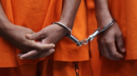 Tengah Asyik Ngabuburit Sambil Main Judi, 2 Pria di Tasik Ditangkap Polisi