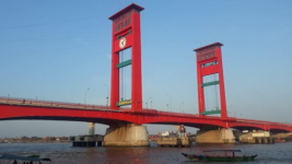 Dibalik Keindahannya, Ini Kisah Mistis Jembatan Ampera di Palembang