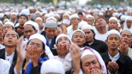 Dibulan Ramadan Perbanyak Sholawat Nabi dan Faedahnya 