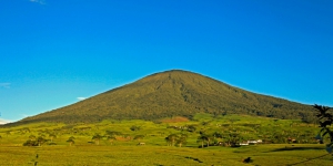 Gunung Dempo di Sumsel, Keindahannya Dijamin Bikin Kamu Kengen Mendaki Gunung