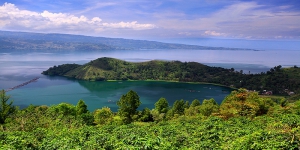 Pulau Samosir, Destinasi Wisata Keindahan Surga di Tengah Danau Toba