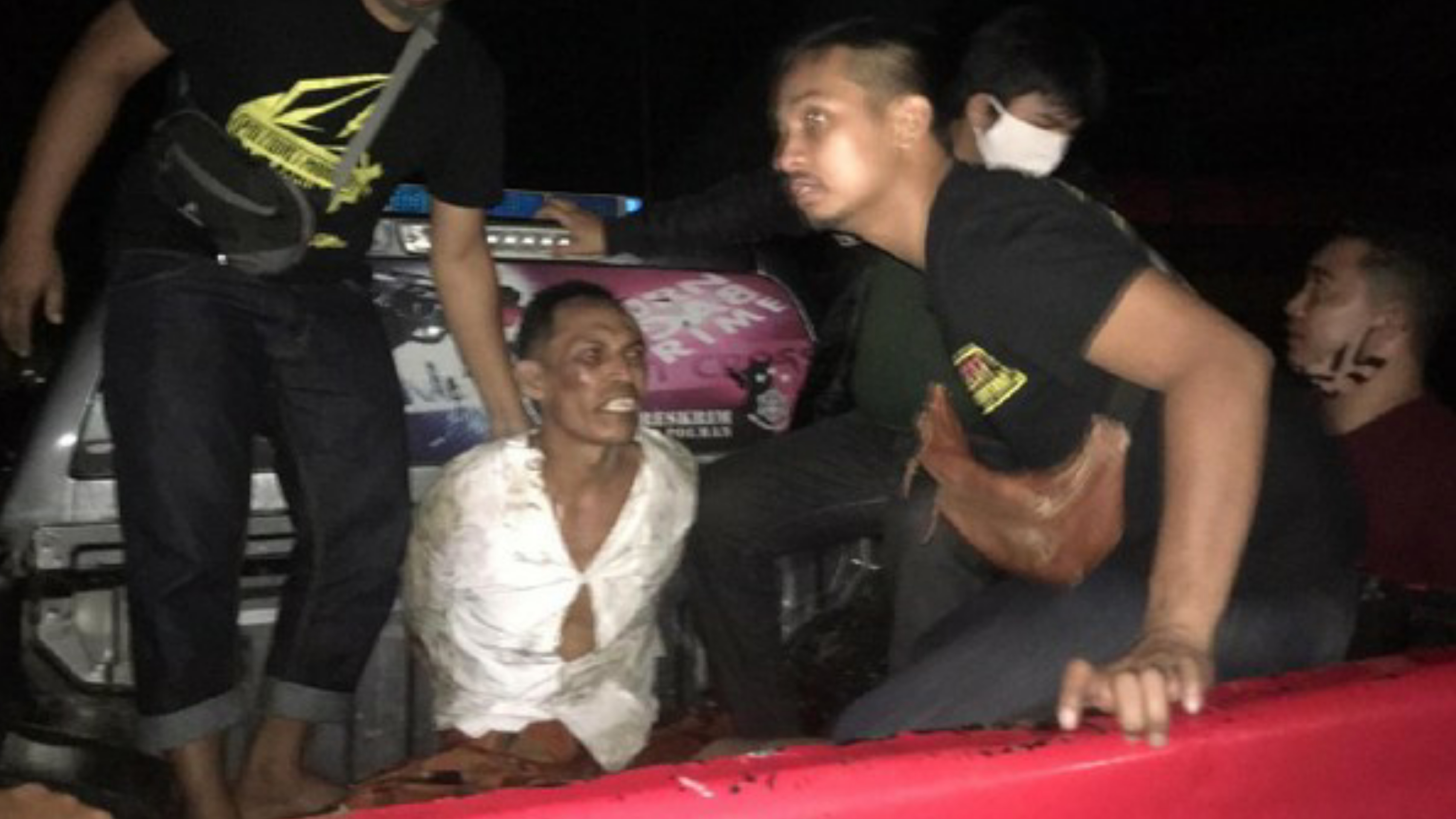 Pria di Polman Sulbar Diamankan Polisi, Lantaran Bacok Istri dan Anak dengan Parang