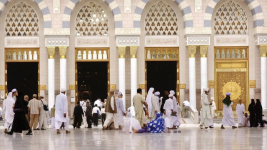 Longgarkan Lockdown, Arab Saudi Buka Masjid Nabawi 31 Mei