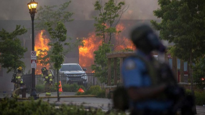 25 Kota di 16 Negara Bagian AS Terapkan Jam Malam Imbas dari Rusuh Kematian Floyd