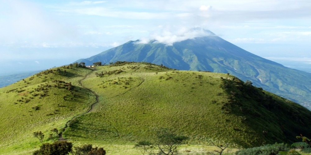 Merinding! Suara Meriam Mistis Sering Terdengar pada Bulan Tertentu di Gunung Subani Sulteng