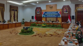 Gubernur Khofifah Putuskan Tidak Perpanjang PSBB Surabaya Raya