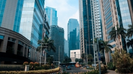 Kantor di Jakarta Mulai Buka, Simak Tips Aman Corona di Transportasi Umum