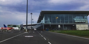 Penumpang Pesawat Melalui Bandara Kualanamu Mulai Meningkat