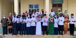 Hand Sanitizer Karya Siswa SMPN 14 Banda Aceh Diluncurkan