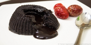 Resep Oreo Lava Cake, Kue Berlumer Coklat Untuk Cemilan Enak di Rumah