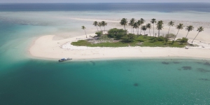 Mengintip Kecantikan Pulau Manimbora di Kaltim, Menyimpan Misteri Tumpukan Tulang Manusia