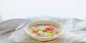 Salad Buah Yogurt Cemilan Sehat yang Cocok Untuk Diet, Ini Resep dan Cara Membuatnya