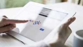 Gak Perlu Jual Data Pengguna, Google Berhasil Raup Keuntungan