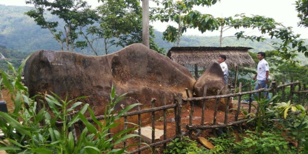 Batu Kuda di Ciamis, Bila Dinaiki Maka Penunggangnya akan Merasa Sakit Kepala atau Pusing, Mitos atau Fakta?