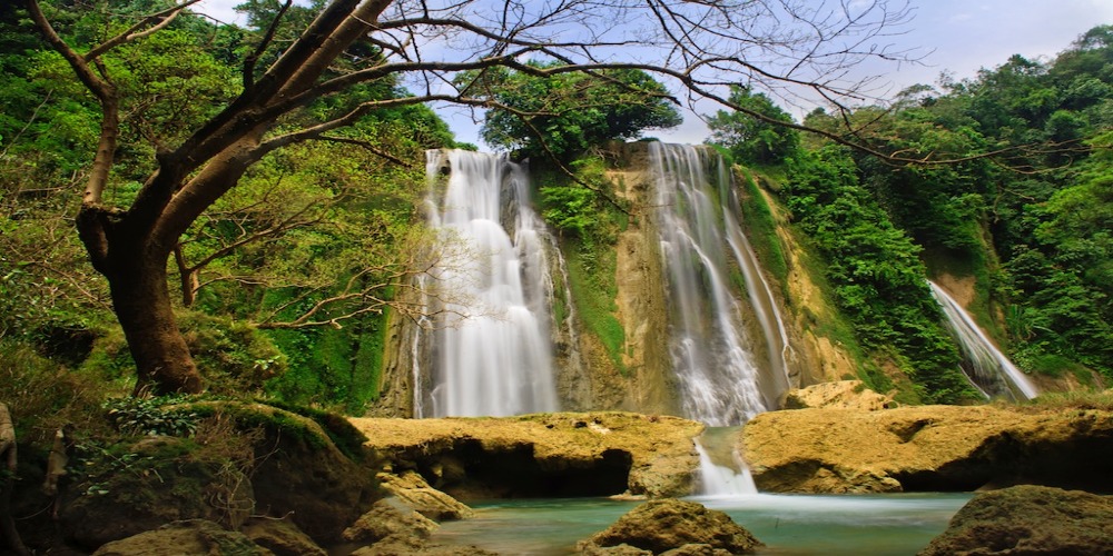 Curug Cikaso di Sukabumi Disebut-sebut Tempat Pesugihan Nyi Blorong, Mitos atau Fakta?  