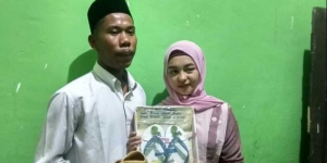Bikin Iri! Model Cantik Asal Lombok Dinikahi Pria Dengan Mas Kawin Sendal Jepit