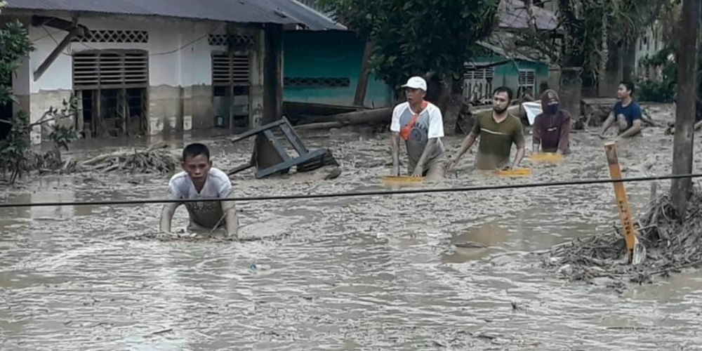 Banjir Bandang Masamba, 15 Ribu Warga Mengungsi