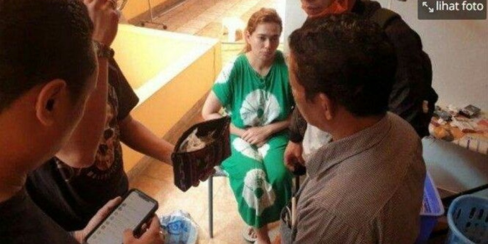 Catherine Wilson Digerebek Polisi Pakai Daster, Perpanjang Daftar Artis Terlibat Kasus Narkoba