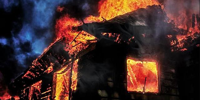 Siang Tadi! Kerbakar di Pulo Gebang Jaktim: 6 Kontrakan dan 2 Rumah, Kerugian Ditaksir Rp 1,2 Miliar Lebih