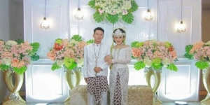 5 Potret Pernikahan Ariel Noah KW dan Putri Jamila,  Mirip Banget!