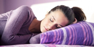 Wah! Ternyata Ini 4 Manfaat Tidur Miring ke Kiri bagi Kesehatan