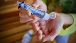 Tak Selamanya Hand Sanitizer Aman, Ini Daftar Hand Sanitizer Berbahaya Berbahan Metanol yang Ditarik FDA