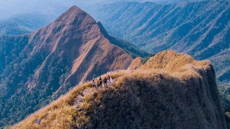 Fakta-fakta Gunung Piramid Bondowoso, Mulai dari Trek Punggung Naga sampai Batu Langgar Keramat