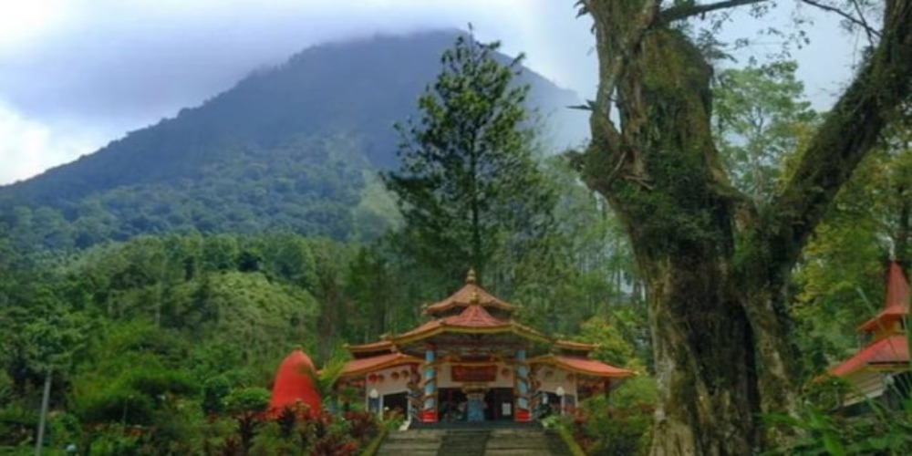 Kisah Misteri Gunung Kawi Menjadi Tempat Persugihan, Benarkah?