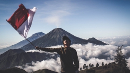 Pantun Kemerdekaan, Cocok Jadi Ucapan HUT Ke-75 Republik Indonesia