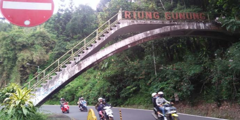 Kisah Misteri Jembatan di Kawasan Puncak Bogor, ada Dua Harimau dan Ular yang Merupakan Penjaga Gerbang Gaib