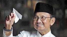 Quotes BJ Habibie Tentang Kehidupan yang Menginspirasi Pemuda Indonesia
