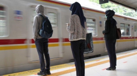 PT KCI Berlakukan Jam Operasional Baru Kereta Listrik di DKI Jakarta