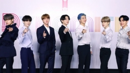 BTS Kembali Cetak Sejarah Jadi Grup Korea Pertama Raih 1 Miliar Views di Youtube