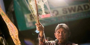 Perpaduan Gagrak Surakarta dan Gagrak Yogyakarta Membuat Ki Seno Nugroho Jadi Dalang Profesional