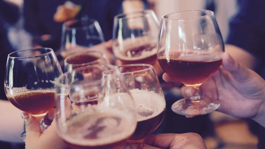 Kontroversi dan Polemik RUU Minuman Beralkohol yang Dianggap Mampu Rugikan Daerah Wisata