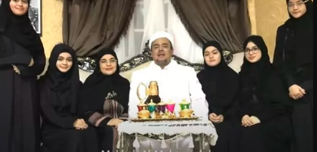 Fakta-fakta Acara Pernikahan Syarifah Najwa Shihab Putri Habib Rizieq yang Kontroversial